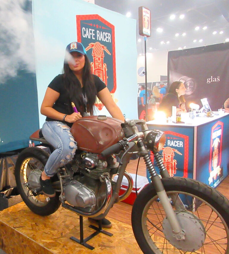 The Vape Summit Houston – LUCKY 13 takes BEST OF SHOW in the Craft Vapery eLiquid Awards